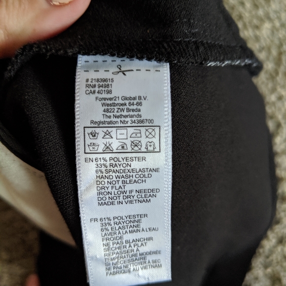 forever 21 skirt - Picture 2 of 5